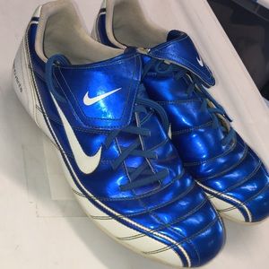 Nike | Shoes | Nike Blue Noventa Vt 9 Soccer Shoes Cleats 1 | Poshmark